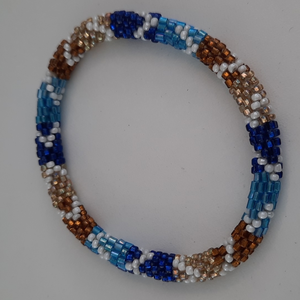 LILY AND LAURA Bracelet